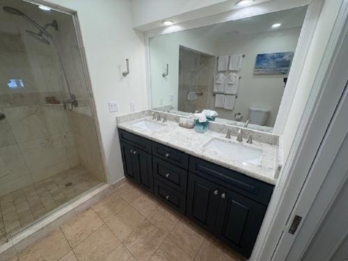 VR303 Master Bath 2026